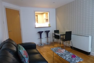 2 bed flat, Upper College Street, City centre, Nottingham, NG15BJ - Image 2